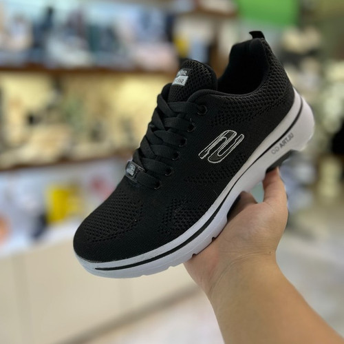 خرید اسکیچرز زنانه طبی