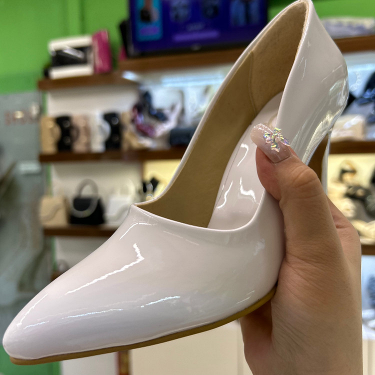 قیمت و عکس کفش سفید ورنی مجلسی زنانه