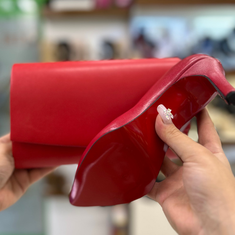 عکس کیف و کفش مجلسی قرمز زنانه