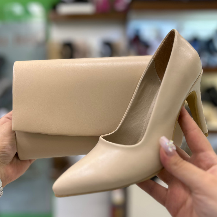 قیمت ست کیف و کفش کرم زنانه