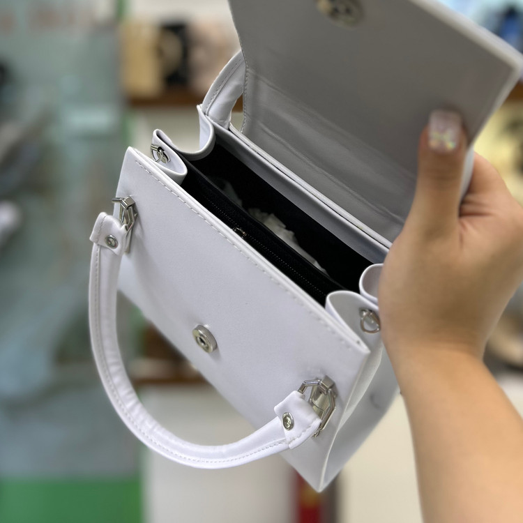 عکس به همراه قیمت کیف سفید مجلسی