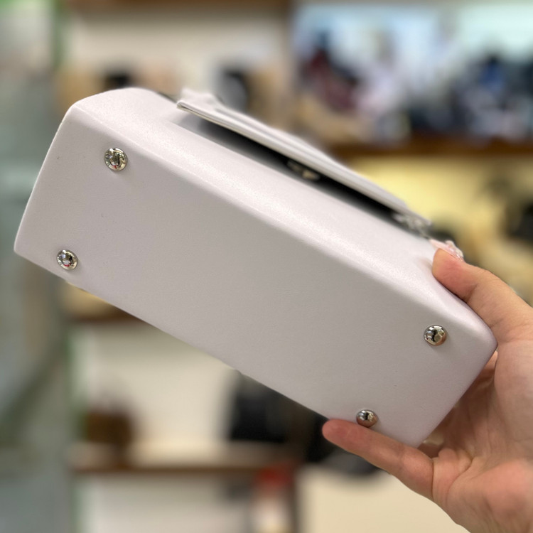 عکس کیف مجلسی سفید