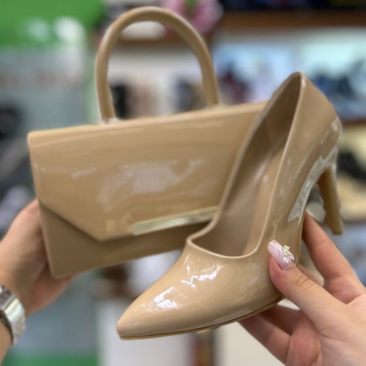 خرید کیف و کفش زنانه ورنی کاراملی