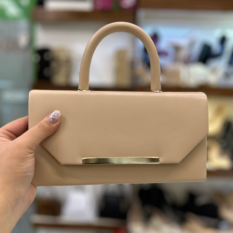 عکس کیف مجلسی زنانه کرم