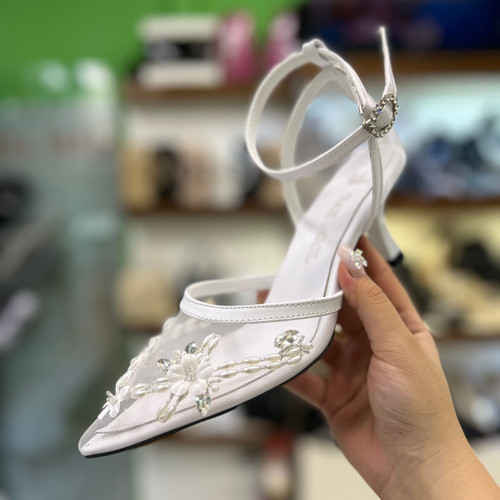 خرید کفش سفید توری عروس