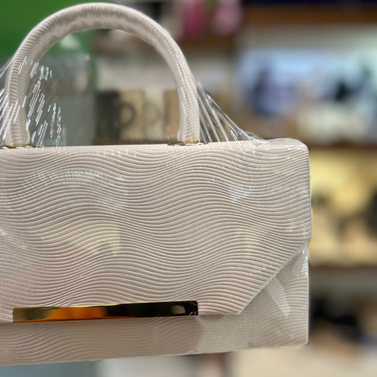 قیمت کیف سفید مجلسی عروس