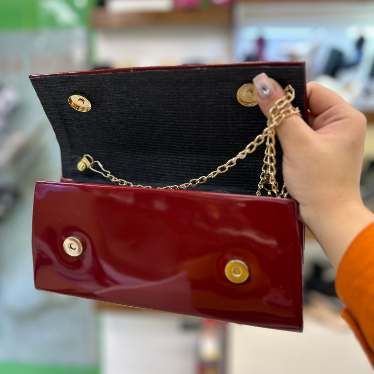 قیمت و عکس کیف و کفش زرشکی زنانه