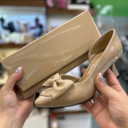 عکس کیف و کفش زنانه مجلسی کاراملی