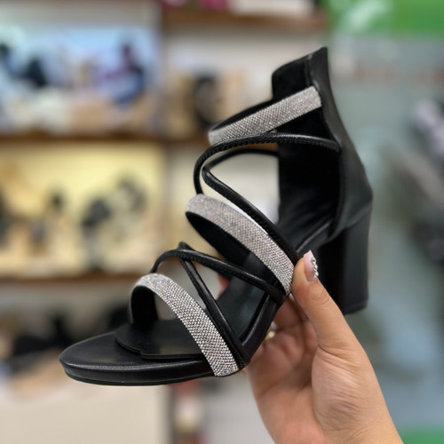 خرید کفش مجلسی زنانه بندی زارا