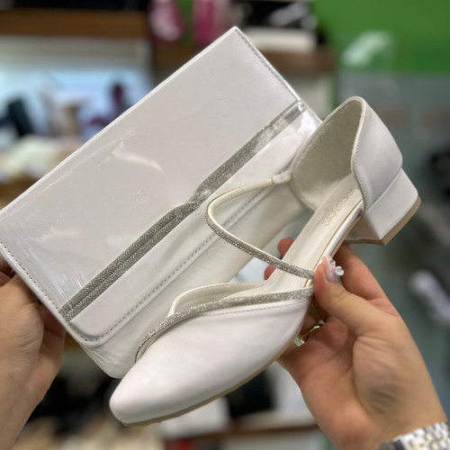 خرید ست کیف و کفش سفید عروس