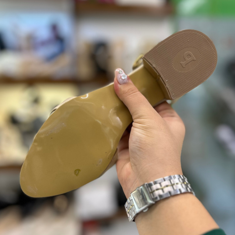 قیمت کفش مجلسی پاشنه کوتاه