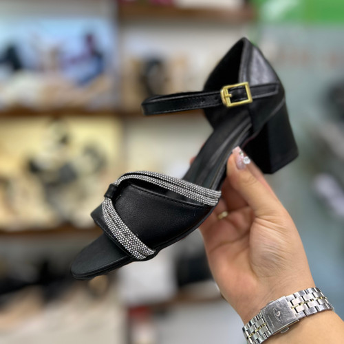 خرید کفش مجلسی جلو باز زنانه