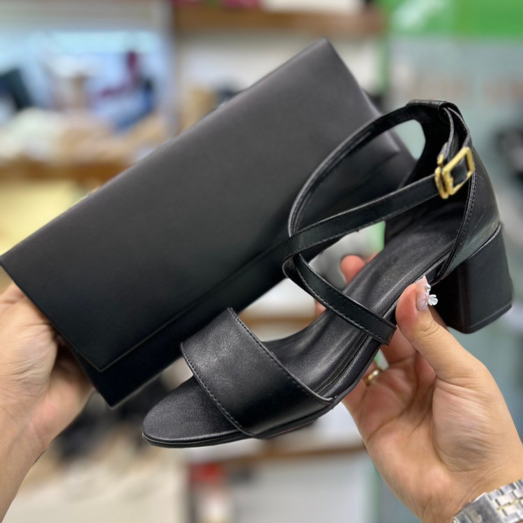 قیمت ست کیف وکفش مشکی جلو باز دخترانه