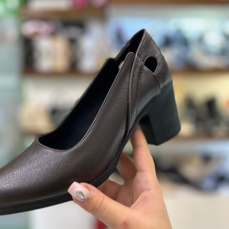 قیمت کفش قهوه ای پاشنه پیو