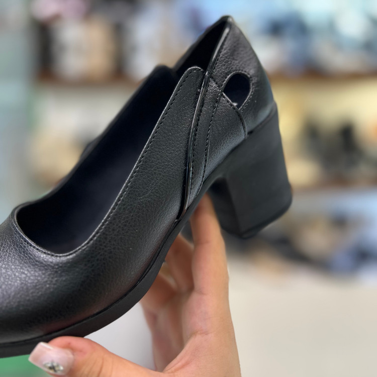 کفش راحتی زنانه زیره پیو