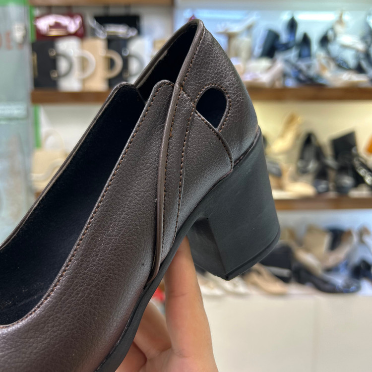 عکس و قیمت کفش قهوهای پاشنه پیو راحتی زنانه