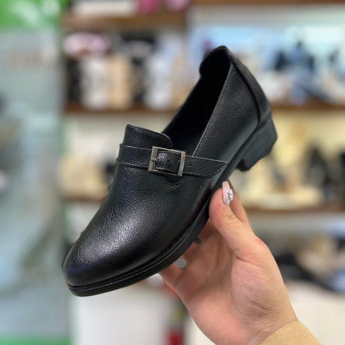 خرید کفش راحتی زنانه طبی پیو