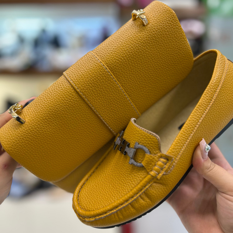 عکس ست کیف و کفش زنانه خردلی