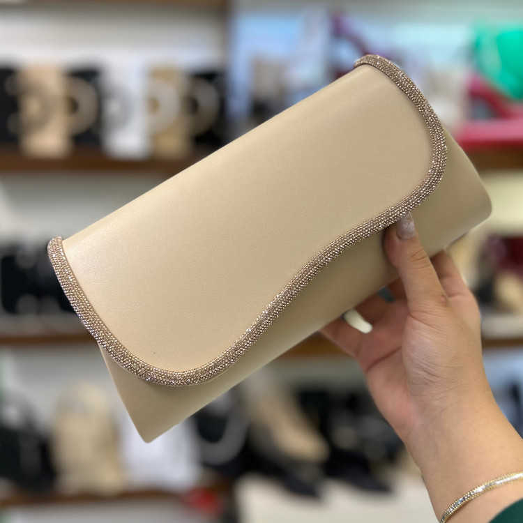 قیمت و عکس کیف شب مجلسی زنانه نگین دار کرم