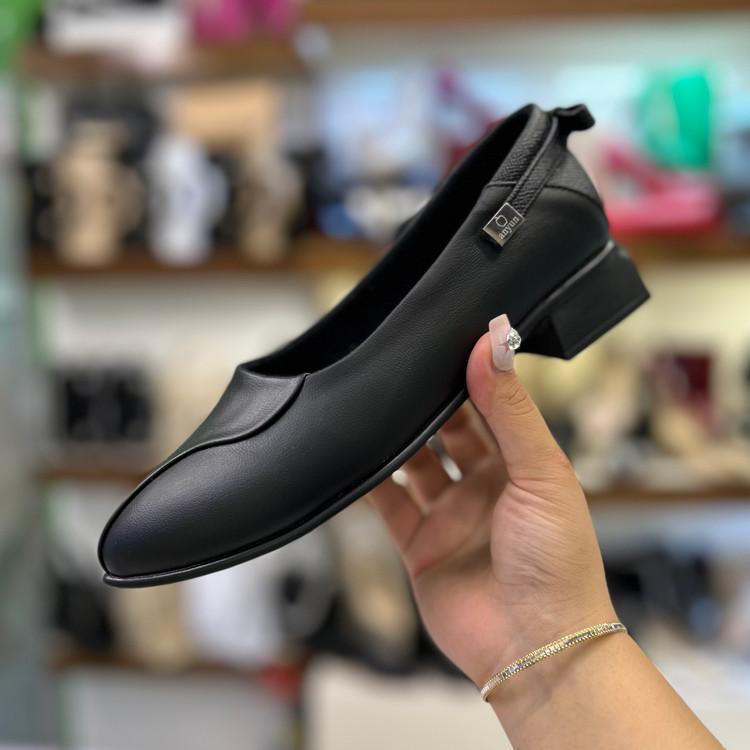 خرید کفش طبی راحتی زنانه عیدانه