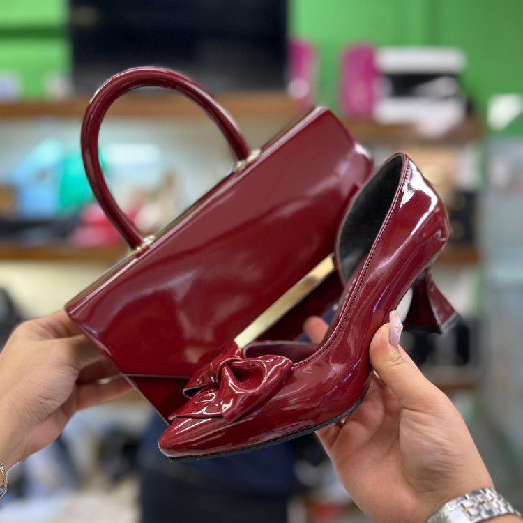 قیمت ست کیف و کفش زنانه مجلسی زرشکی پاپیونی