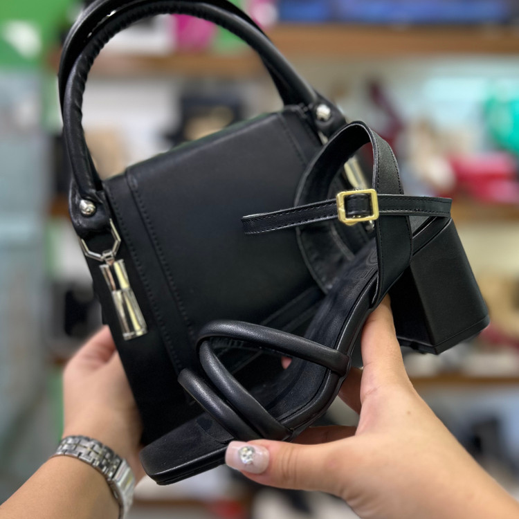 عکس و خرید ست کیف و کفش صندل جلو باز زنانه مشکی