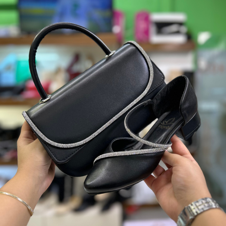 قیمت ست کیف و کفش مجلسی زنانه مشکی پاشنه ۳ سانت