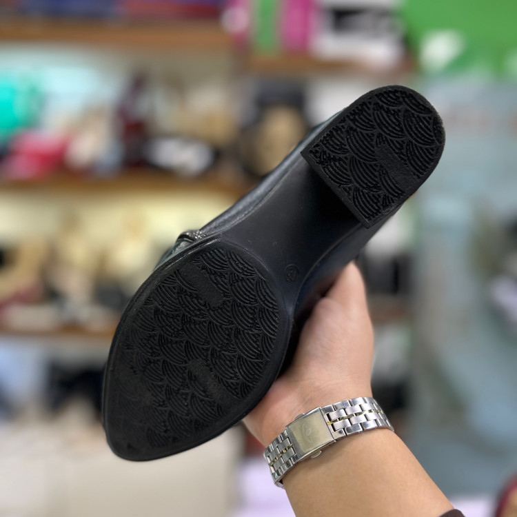 قیمت و عکس کفش زنانه راحتی طبی زیره پیو پاشنه پهن خانومی