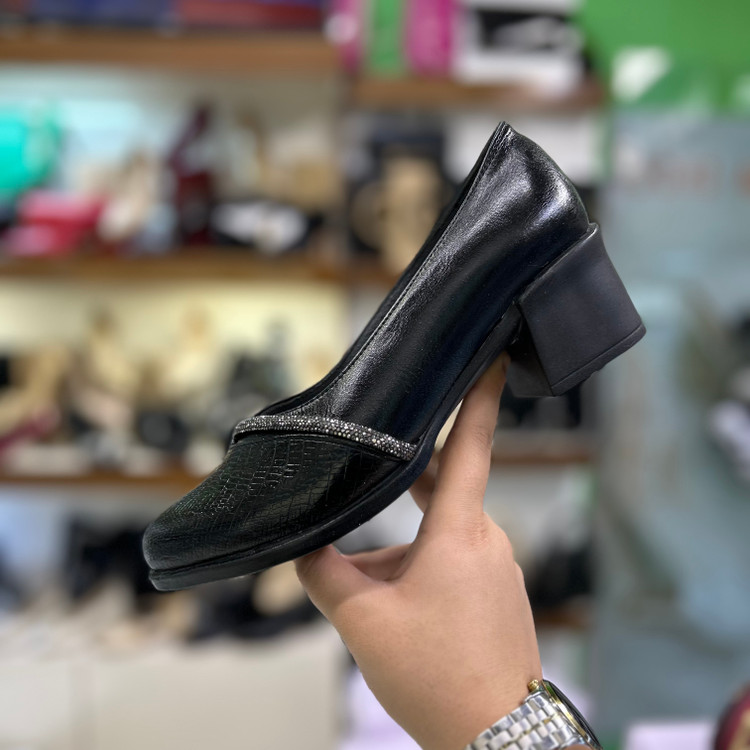 قیمت کفش زنانه راحتی طبی زیره پیو پاشنه پهن خانومی