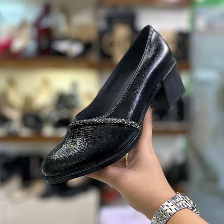 خرید کفش زنانه راحتی طبی زیره پیو پاشنه پهن خانومی