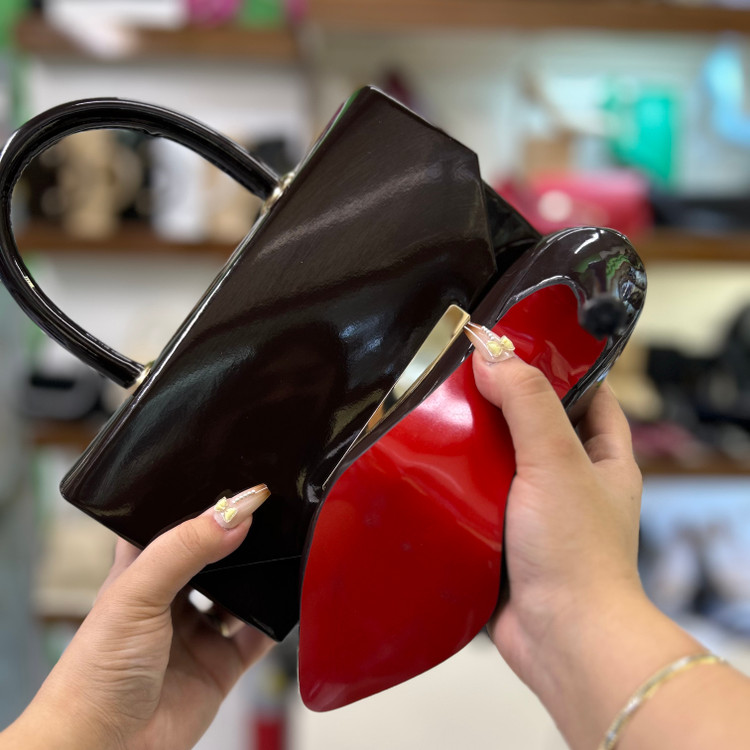 قیمت و عکس ست کیف و کفش زنانه قهوه ای قالب ترک لوبوتین ورنی